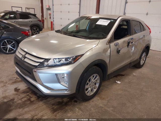 2019 MITSUBISHI ECLIPSE CROSS JA4AT3AAXKZ038669 Photo 1