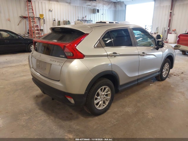 2019 MITSUBISHI ECLIPSE CROSS JA4AT3AAXKZ038669 Photo 3