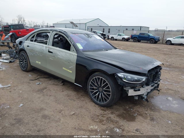 2022 MERCEDES-BENZ S 500 W1K6G6DB7NA165782