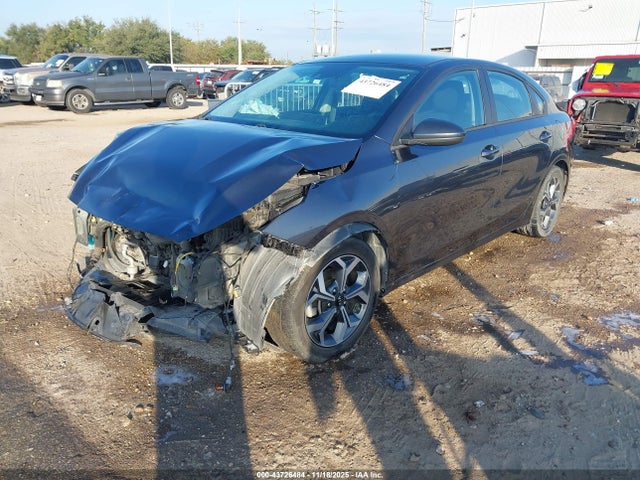 2021 KIA FORTE 3KPF24AD2ME263326 Photo 1
