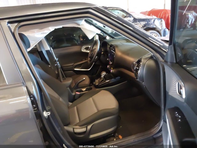 KNDJ23AU1R7904090 KIA SOUL S