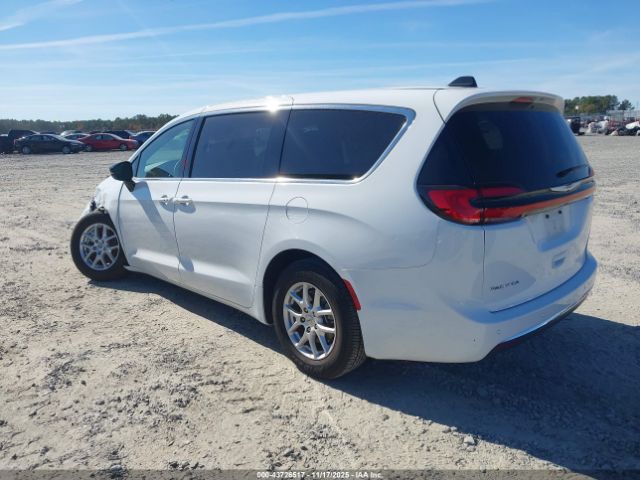 2025 CHRYSLER PACIFICA 2C4RC1BG3SR552714 Photo 2