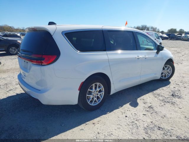 2025 CHRYSLER PACIFICA 2C4RC1BG3SR552714 Photo 3