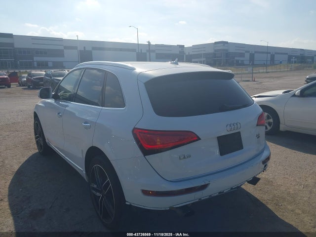 2017 AUDI Q5 WA1C2AFP8HA094789 Photo 2