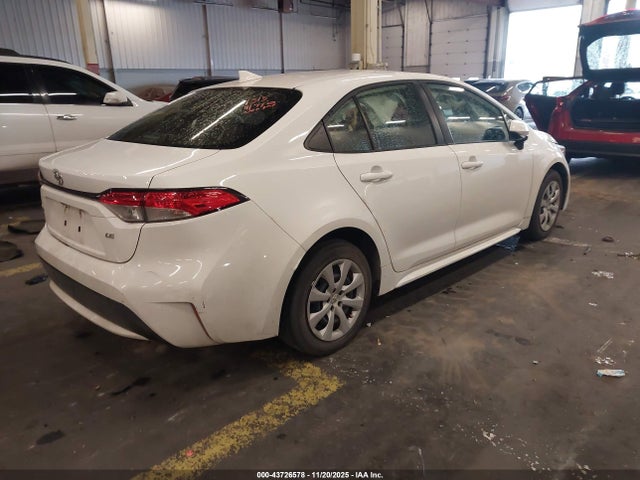 JTDEPMAE4N3030210 Toyota COROLLA LE