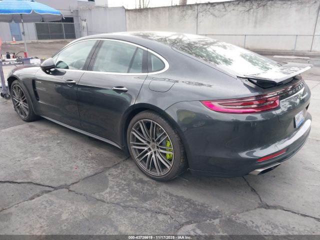 2018 PORSCHE PANAMERA E-HYBRID WP0AE2A73JL177705 Photo 2