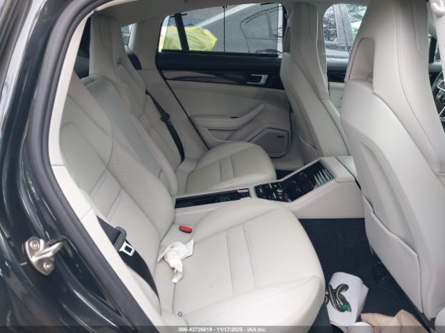 2018 PORSCHE PANAMERA E-HYBRID WP0AE2A73JL177705 Photo 7