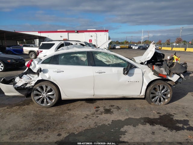 1G1ZH5SX9GF268083 Chevrolet Malibu Premier