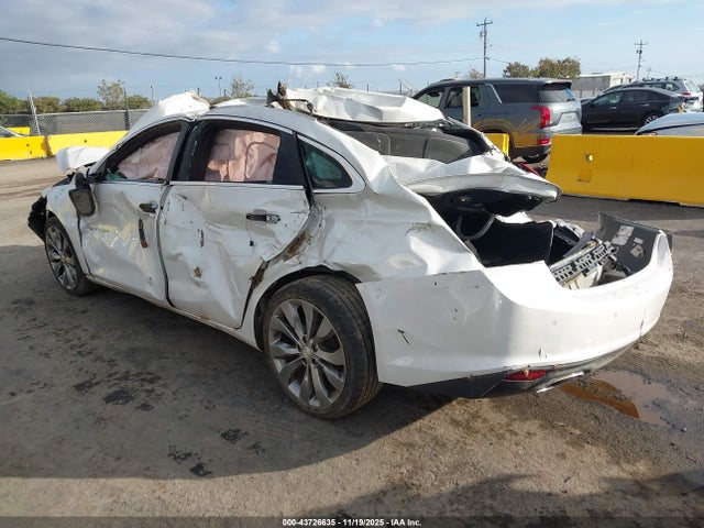 1G1ZH5SX9GF268083 Chevrolet Malibu Premier