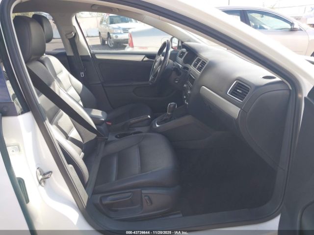 2014 VOLKSWAGEN JETTA 3VWD17AJ3EM370262 Photo 4