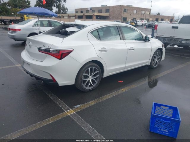 2019 ACURA ILX 19UDE2F7XKA008544 Photo 3