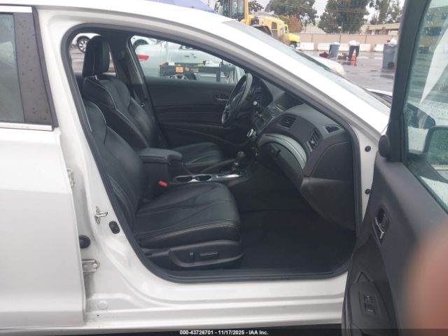 2019 ACURA ILX 19UDE2F7XKA008544 Photo 4