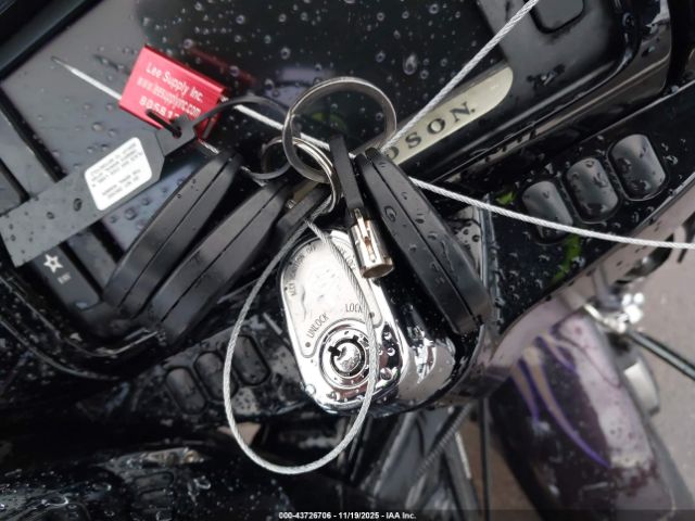 2017 HARLEY-DAVIDSON FLHXS 1HD1KRC12HB627983 Photo 10