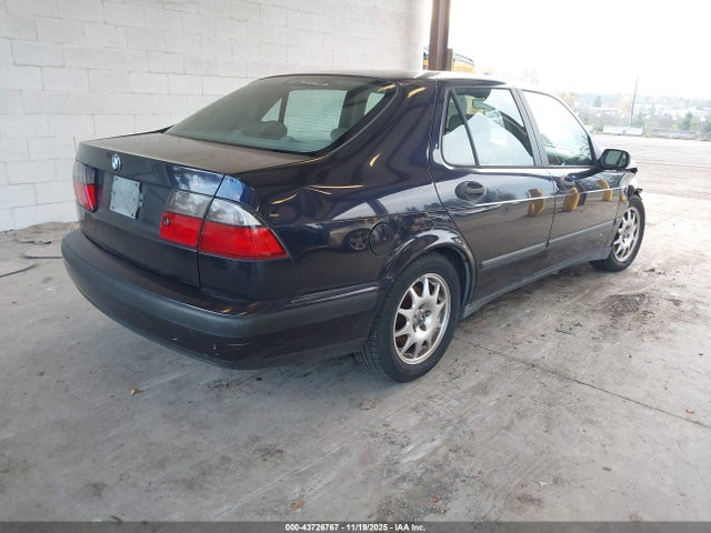 2000 SAAB 9-5 YS3ED45E3Y3069550 Photo 3