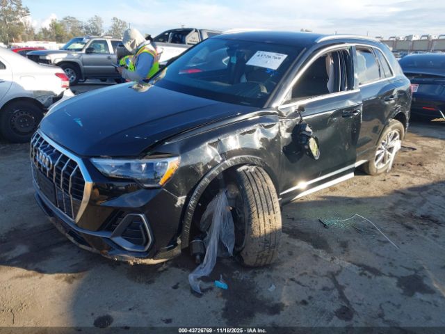 2022 AUDI Q3 WA1DECF36N1147280 Photo 1