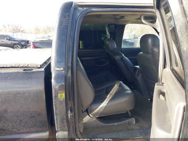 Продаж на аукціоні авто 2006 Gmc Sierra 2500hd Slt, vin: 1GTHK23D56F208209, номер лоту: 43726815