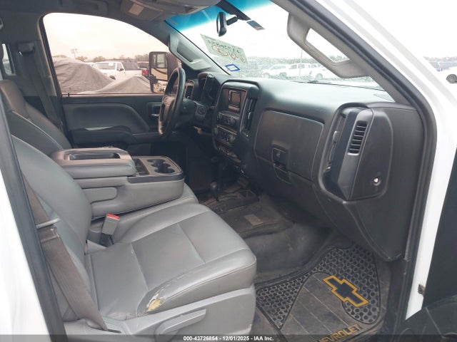 1GB2KUEGXFZ510588 Chevrolet Silverado 2500hd Wt