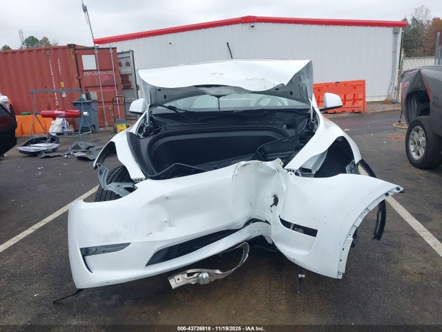 2025 TESLA MODEL Y 7SAYGDED3SA358344 Photo 5