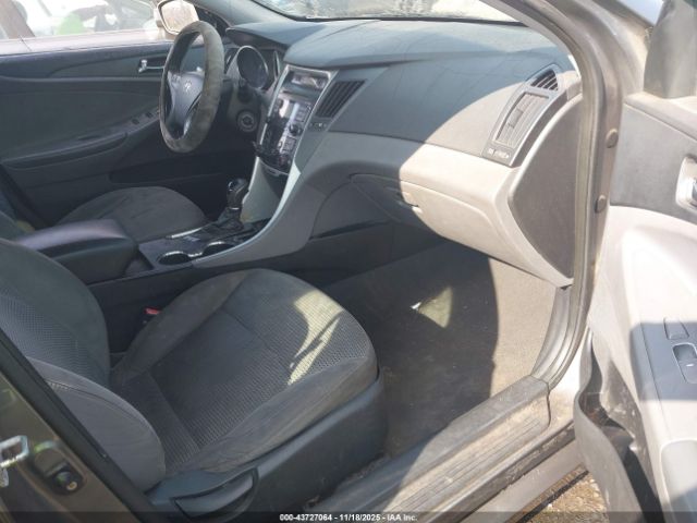 2011 HYUNDAI SONATA 5NPEB4AC2BH135745 Photo 4