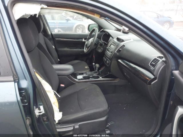 2014 KIA SORENTO 5XYKT3A65EG466836 Photo 4