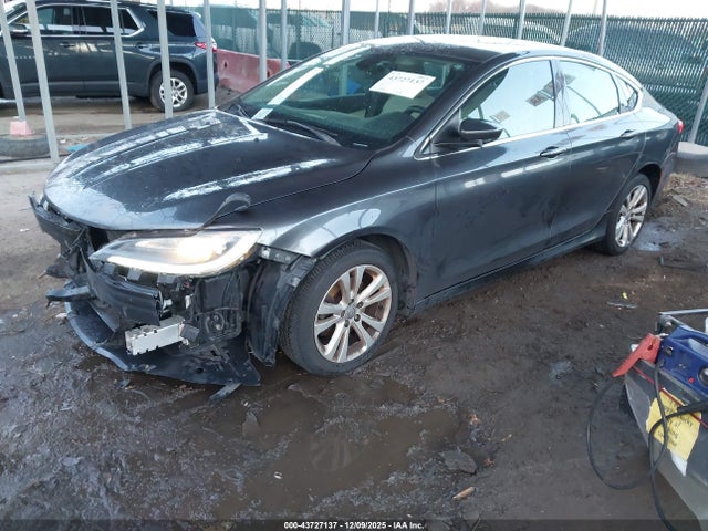 43727137 :رقم المزاد ، 1C3CCCAB7FN633472 vin ، 2015 Chrysler 200 Limited مزاد بيع