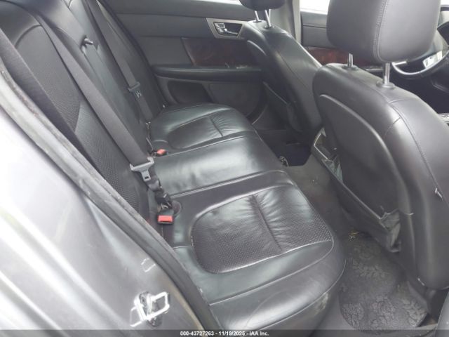 2009 JAGUAR XF SAJWA07C291R22821 Photo 7