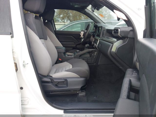 2024 TOYOTA TACOMA 3TMLB5JN9RM041560 Photo 4