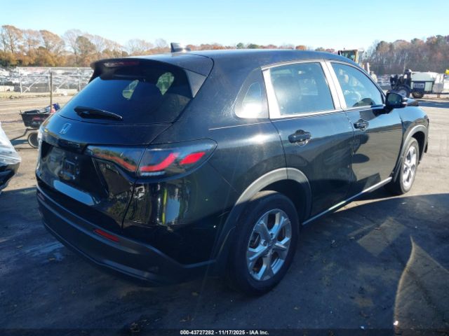 2023 HONDA HR-V 3CZRZ1H38PM723811 Photo 3