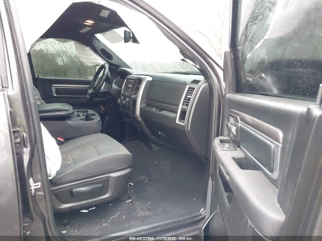 43727294 :رقم المزاد ، 1C6RR7LT3NS194294 vin ، 2022 Ram 1500 Classic Slt مزاد بيع
