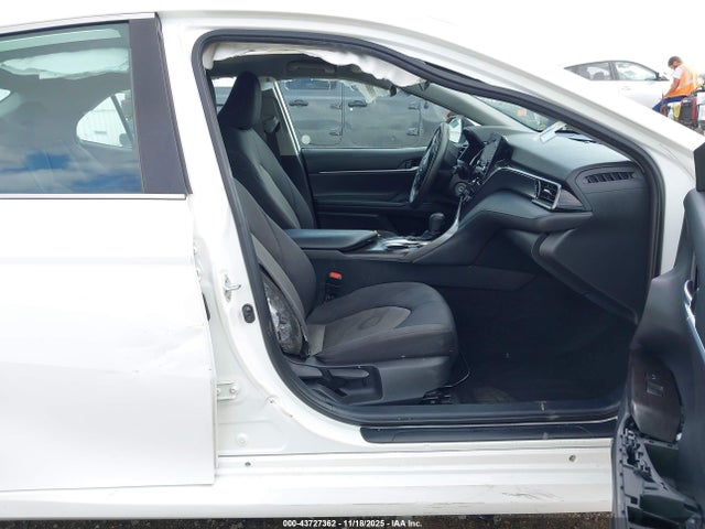 4T1C11AK9MU587812 Toyota CAMRY LE