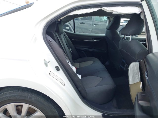 4T1C11AK9MU587812 Toyota CAMRY LE