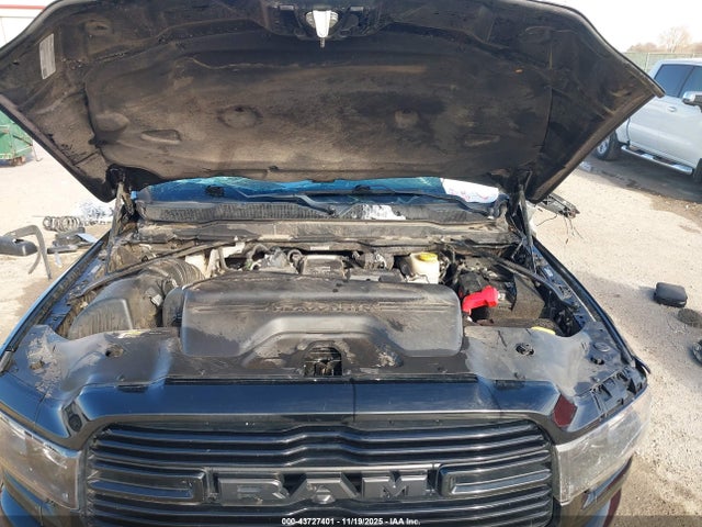 3C6UR5DL4MG534586 RAM 2500 Big Horn 4x4 6&#039;4 Box