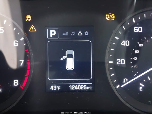 Продаж на аукціоні авто 2018 Hyundai Tucson Sel, vin: KM8J3CA4XJU681563, номер лоту: 43727485