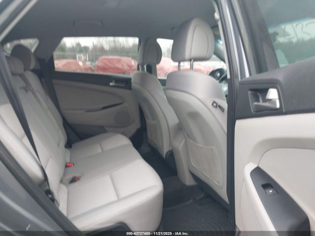 2018 HYUNDAI TUCSON KM8J3CA4XJU681563 Photo 7