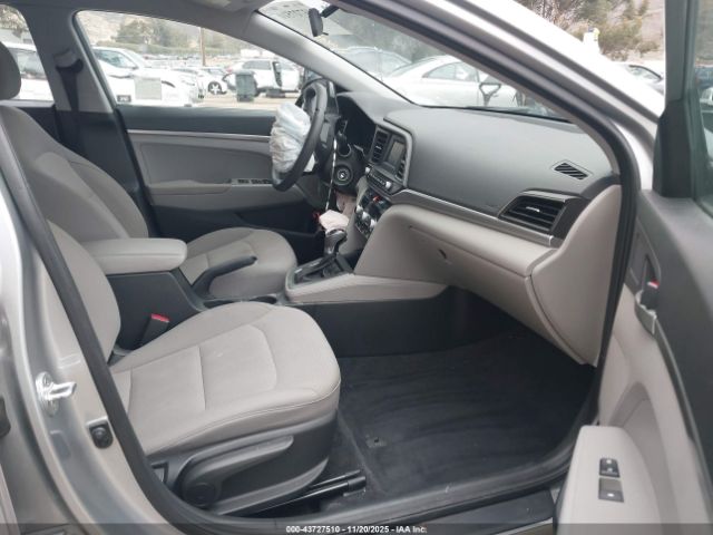 2020 HYUNDAI ELANTRA 5NPD74LF9LH560918 Photo 4