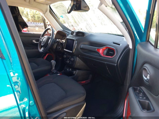 Продаж на аукціоні авто 2021 Jeep Renegade Trailhawk 4x4, vin: ZACNJDC14MPN23954, номер лоту: 43727580