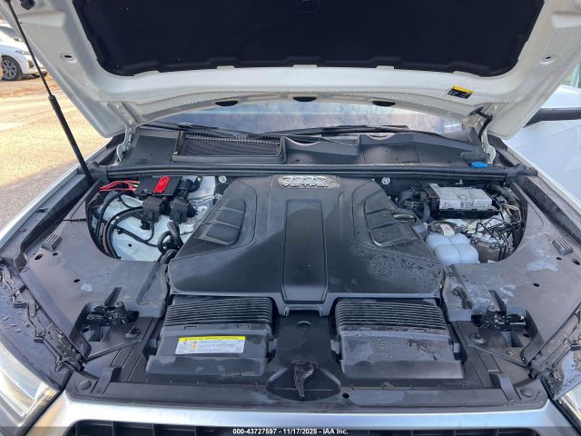 2018 AUDI Q7 WA1LAAF79JD047682 Photo 9