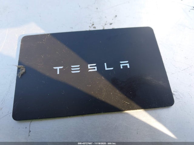 2025 TESLA MODEL Y 7SAYGDED4SF281065 Photo 10