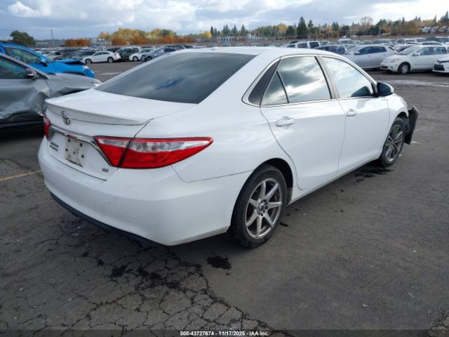 2015 TOYOTA CAMRY 4T1BF1FK6FU491595 Photo 3