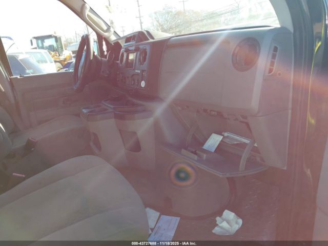 2011 FORD E-350 SUPER DUTY 1FBSS3BL2BDA74841 Photo 4