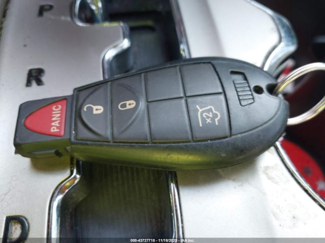 2011 JEEP GRAND CHEROKEE 1J4RR4GG7BC510252 Photo 10