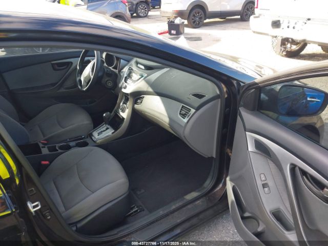 2011 HYUNDAI ELANTRA KMHDH4AE4BU143858 Photo 4