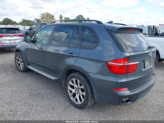 2011 BMW X5 5UXZV4C54BL406161 Photo 2