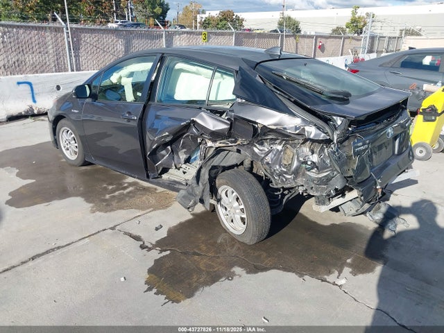 JTDKBRFU4H3553195 Toyota Prius Two