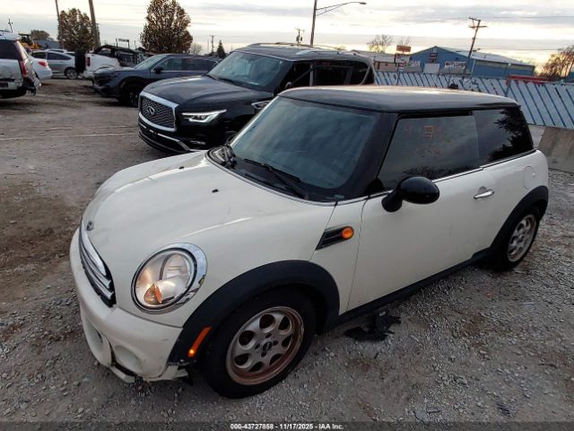 2012 MINI COOPER WMWSU3C5XCT261884 Photo 1