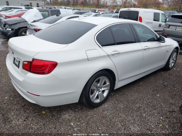 2013 BMW 528I WBAXH5C50DDW12836 Photo 3
