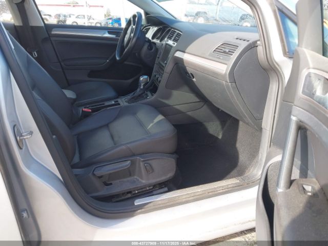 2016 VOLKSWAGEN E-GOLF WVWPP7AU1GW912678 Photo 4