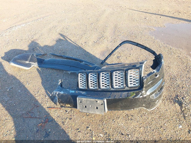 1C4RJEAG0KC662434 Jeep Grand Cherokee Altitude 4x2