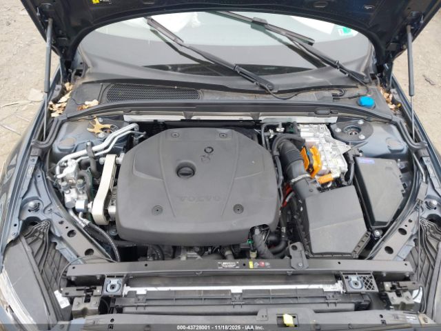 2024 VOLVO S60 RECHARGE PLUG-IN HYBRID 7JRH60FL0RG296128 Photo 9