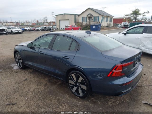 2024 VOLVO S60 RECHARGE PLUG-IN HYBRID 7JRH60FL0RG296128 Photo 2